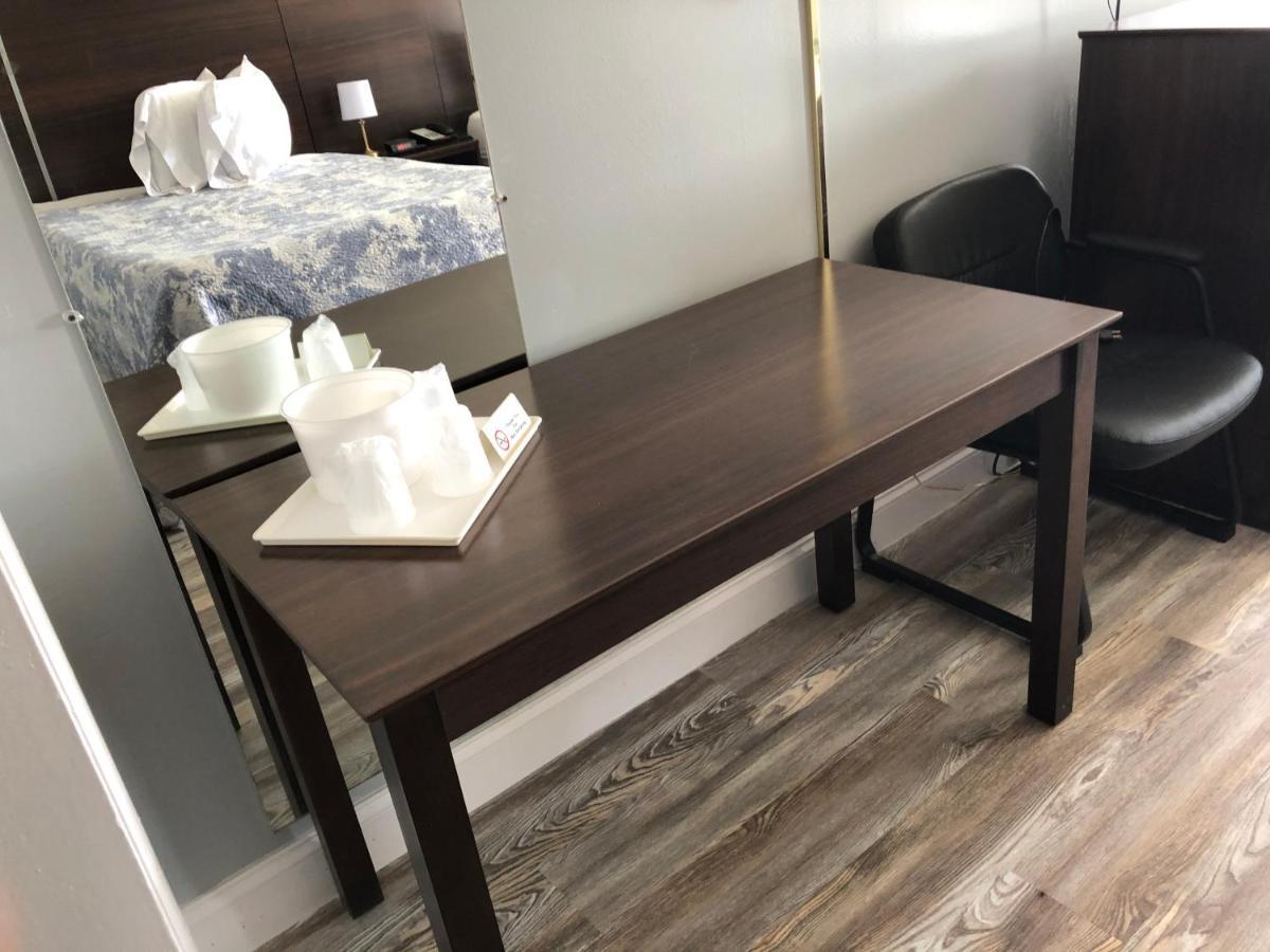 Budget Inn Express Бристоль Экстерьер фото
